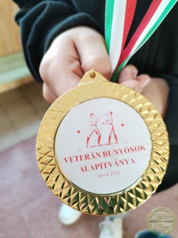 Csillogó érmet hozott a Mikulás